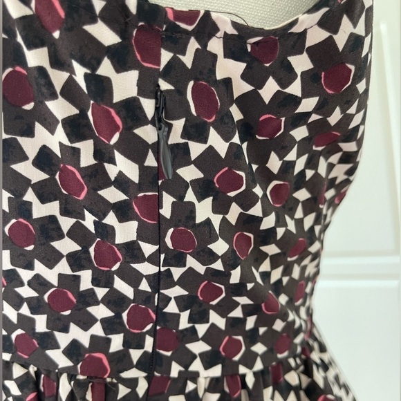 Kate Spade NWT Floral Tile Peplum Top in Rambling Rose size extra small - Picture 8 of 9